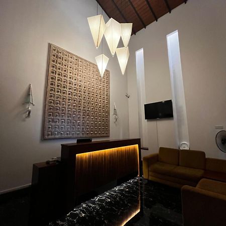 Hotel Livin Lush Luxury Retreat Anuradhapura Esterno foto